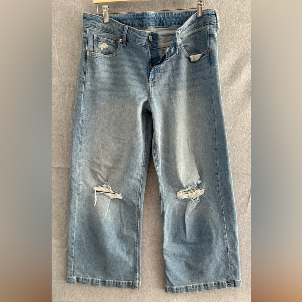 GAP Low Rise Flare Wide Leg Jeans